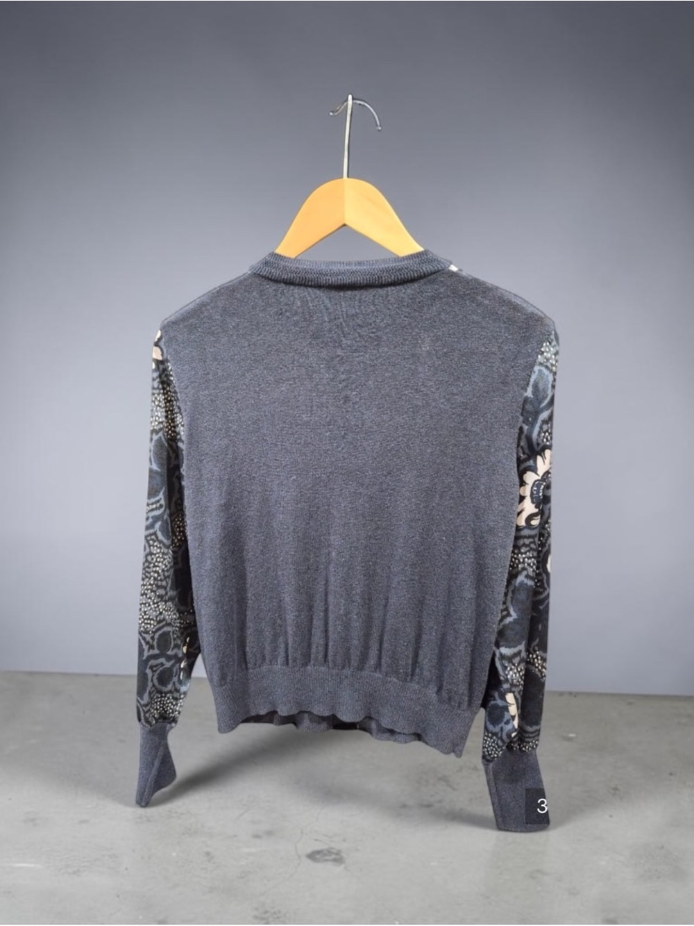 Ted Baker London | Nazy Blue Floral Lightweight Cardigan | Size 8-10 - Picture 4 of 8